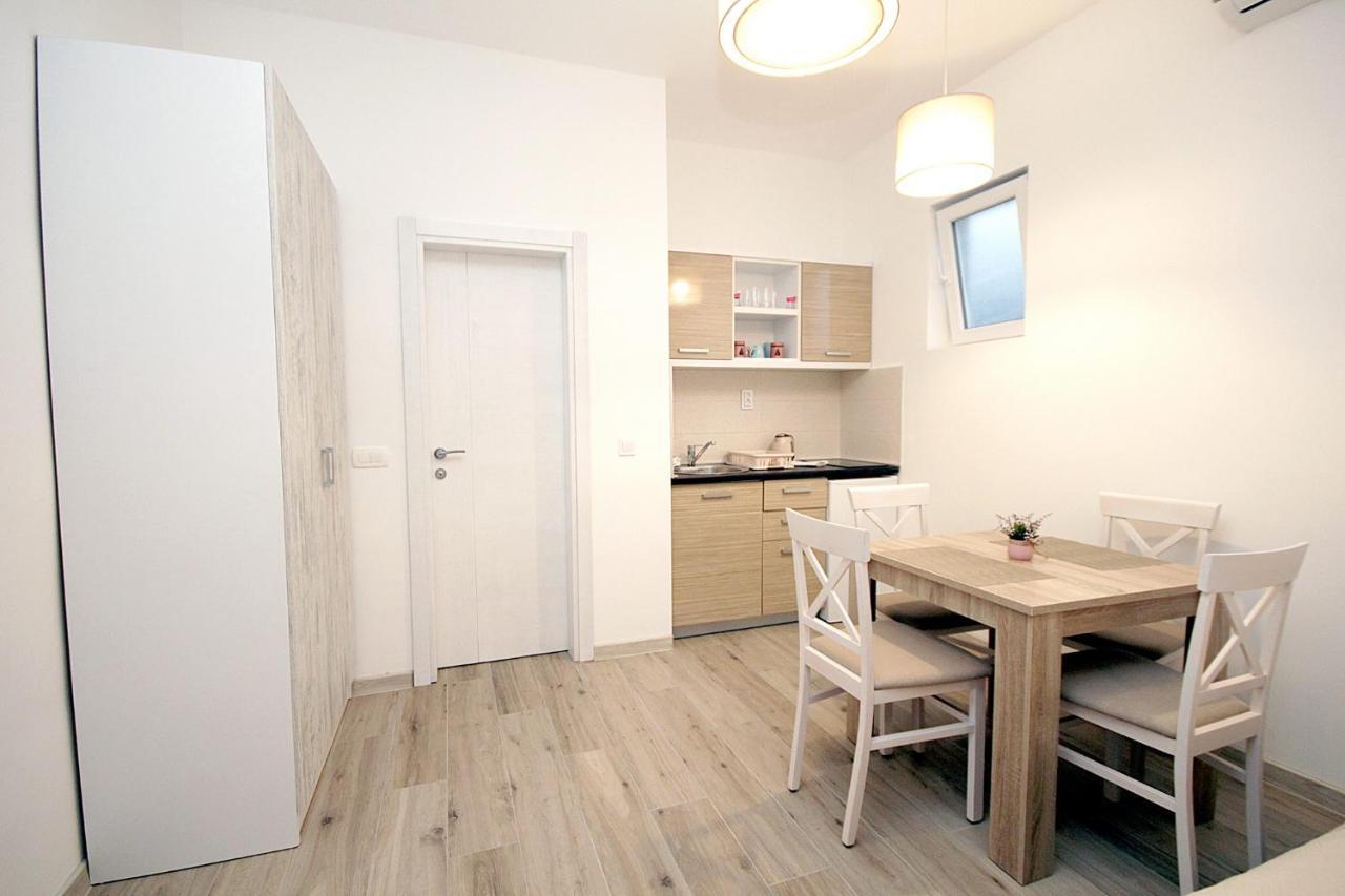 Apartments Saric Бар Экстерьер фото