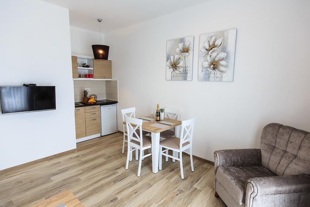 Apartments Saric Бар Экстерьер фото